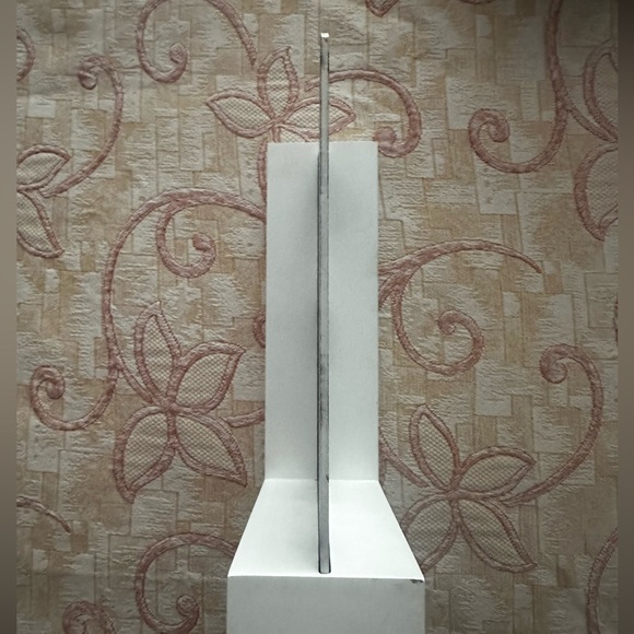 Bookend - Picture 4 of 5